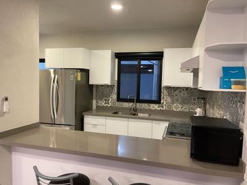 CASA EN VENTA EN PORTOVELA RESIDENCIAL