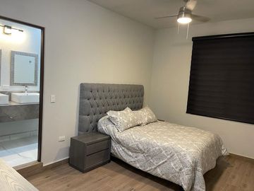 CASA EN VENTA EN PORTOVELA RESIDENCIAL