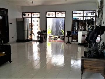 Dijual Rumah Lokasi Strategis di Kebayoran Baru Jaksel, 4525-SC 0811111----