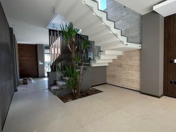 Casa en venta en Campo de Golf Altozano $10,500,000