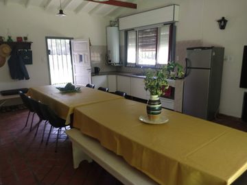 CASA QUINTA c/PILETA + GALPON