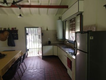 CASA QUINTA c/PILETA + GALPON