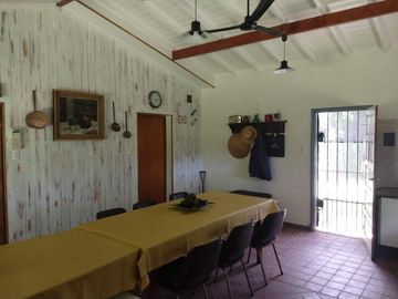 CASA QUINTA c/PILETA + GALPON