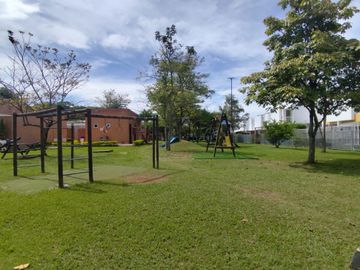 Casa en Palmares del castillo Jamundi. Cod V9665