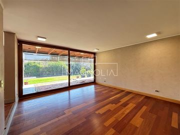 Casa en venta 5 dormitorios Condomimio Los Bosques