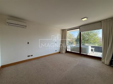 Casa en venta 5 dormitorios Condomimio Los Bosques