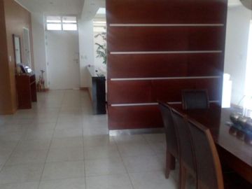 VENDO LINDA CASA Calle   El Rincon   III etapa La Planicie La Molina BAJO DE PRECIO