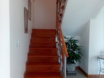 VENDO LINDA CASA Calle   El Rincon   III etapa La Planicie La Molina BAJO DE PRECIO