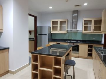 For Sale 3+1BR Furnished Apartment at Pakubuwono Residence
