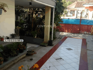 Rumah Pavillion 2 Lantai Shm Di Jl Kolonel Masturi Bandung Barat