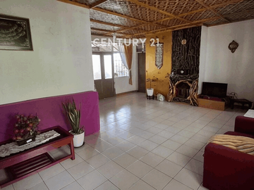 Rumah Pavillion 2 Lantai Shm Di Jl Kolonel Masturi Bandung Barat