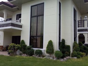 Semi Furnished Elegant House with 5 Bedroom For Sale in Ange