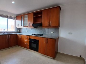 apartamento en arriendo en laureles. Cod A515663