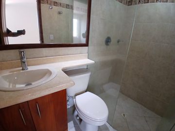 apartamento en arriendo en laureles. Cod A515663