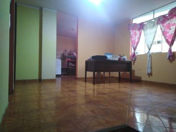 Venta De Casa En Zona Tranquila De San Martin de Porres