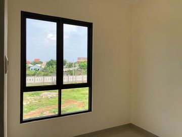 Cluster 2Lt STRATEGIS Jl Lbr FREE BIAYA2 dkt Tol Stasiun Bekasi KPR dibantu