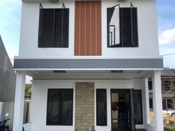 Cluster 2Lt STRATEGIS Jl Lbr FREE BIAYA2 dkt Tol Stasiun Bekasi KPR dibantu