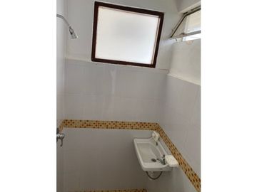 Casa de venta, 5 dormitorios, sector La Guanguiltagua