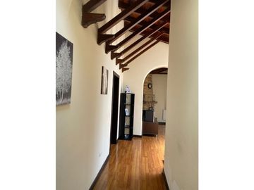 Casa de venta, 5 dormitorios, sector La Guanguiltagua