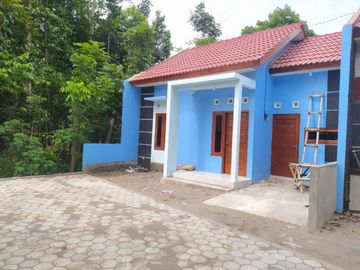 Rumah Desain Minimalis Modern di Perbatasan Jogja - Klaten
