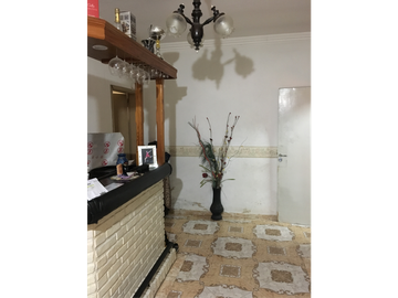 Azurduy 3486, entre Olivieri y Lavallol, Isidro Casanova
