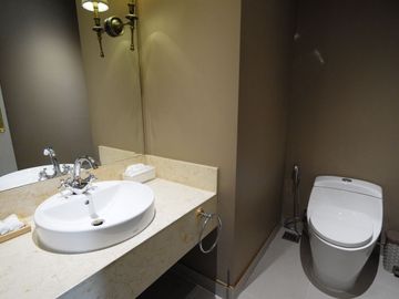 1 Bedroom Condo for sale at The Shine Condominium
