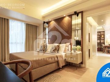 SEA VIEW 2 BR Condominium for Sale inside IT Park Cebu City