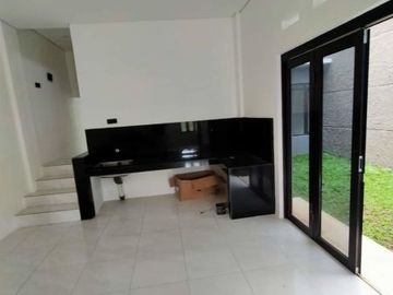 Rumah Baru Town House 2 Lantai Siap Huni Cilame Ngamprah Bandung Barat