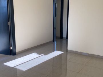 Venta de hermosa Casa para estrenar en Urbanización Mallorca Village, con Jacuzz (J Luna)