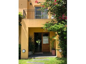 Casa en venta en El Aromo