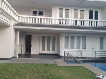 Disewakan Rumah Pondok Indah