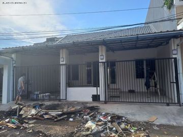 Rumah Pondok Chandra Nanas BARU RENOV, BAGUS, Granit