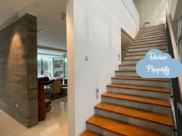 For Sale Luxurious Modern House at Kebayoran Baru