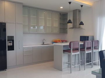 Villa dengan pemandangan laut di Ungasan