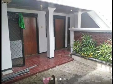 Rumah Margorejo Indah lokasi bagus Hadap selatan