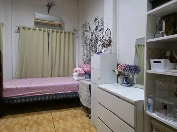 Rumah Hoek di Kelapa Gading