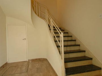 Av. De los Incas al 3800, Casa 280 m2 cubiertos sobre lote 199 m2 Refaccionada, faltan detalles