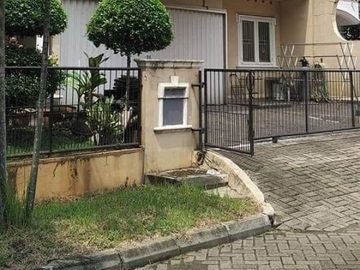 DIJUAL RUMAH BAGUS HOOK SIAP HUNI LOKASI STRATEGIS DI PUSPITALOKA BSD