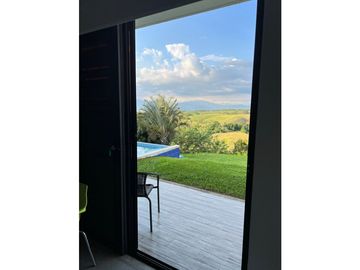 En Venta Casa Campestre En Sector de Cerritos - Pereira