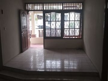 Rumah diKomplek Margahayu Raya Kota Bandung | ALIRIZA