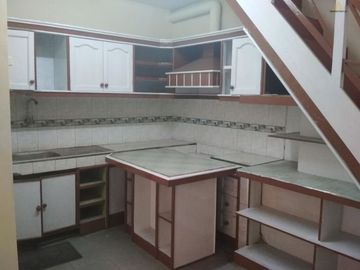 Rumah diKomplek Margahayu Raya Kota Bandung | ALIRIZA
