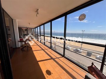 Venta de Departamento en Primera Línea, 2D2B1E1B. Reñaca.