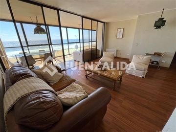 Venta de Departamento en Primera Línea, 2D2B1E1B. Reñaca.