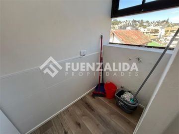 Venta de Departamento en Primera Línea, 2D2B1E1B. Reñaca.