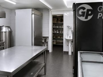 Local Comercial de comida delivery en venta en Santiago
