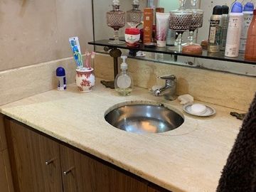 Casa PH en venta en Barrio Parque