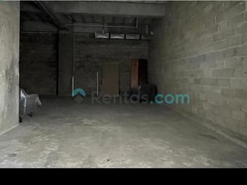 local comercial en renta en av. guadalupe excelente ubicación