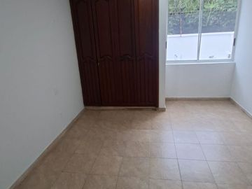 casa en arriendo en cristales. Cod A7152