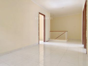 DIjuaL Rumah Dalam Cluster Di Sektor 9 Bintaro 10173