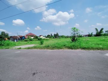 Credit 12X Tanah Kavling Colombo Utara UGM